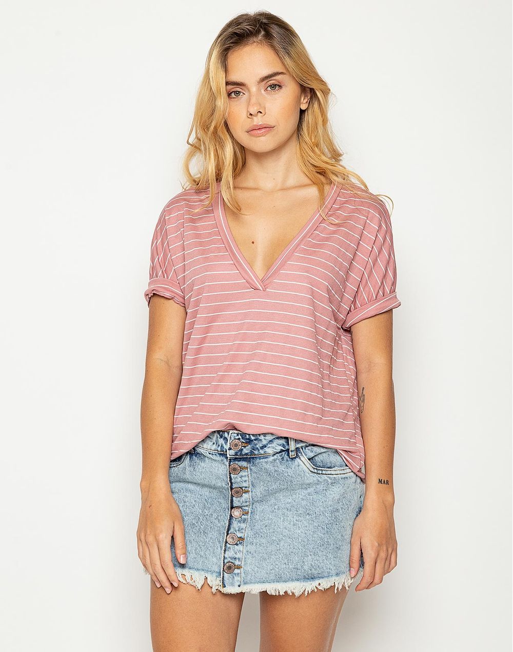 camiseta-180187-rosado-1.jpg