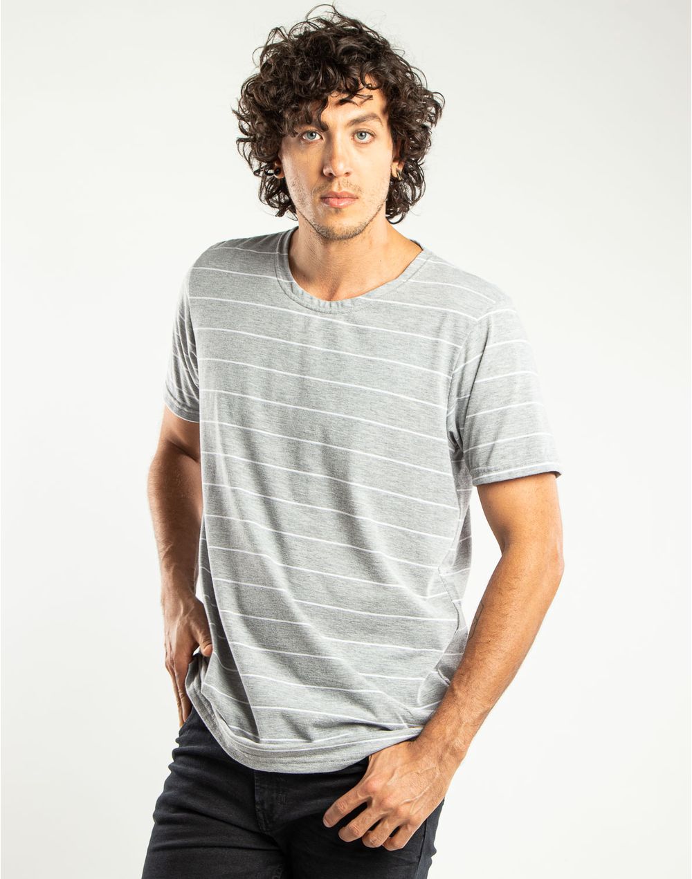 camiseta-113769-gris-1.jpg