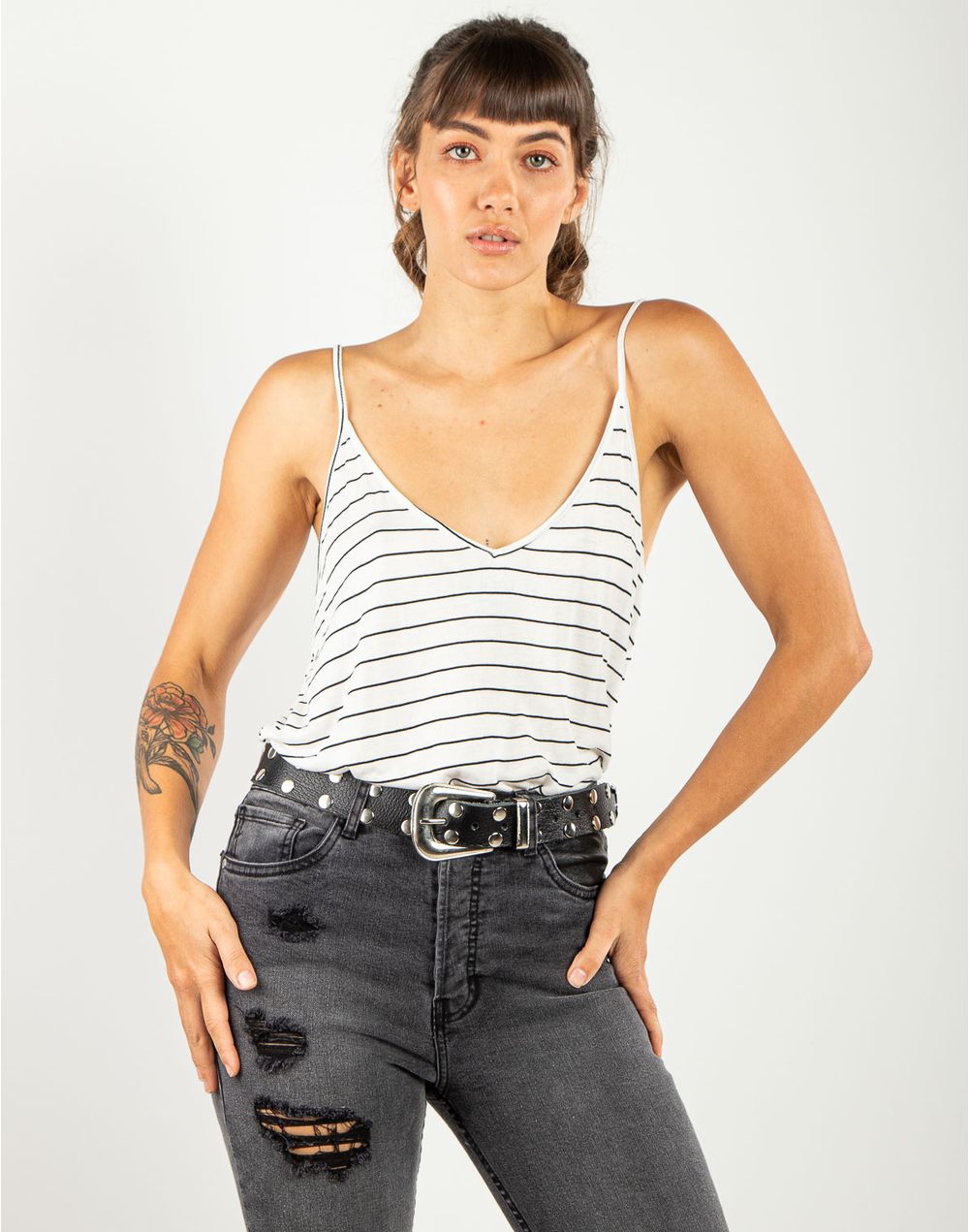 camiseta-180278-negro-1.jpg