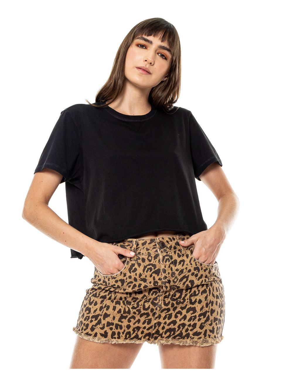 camiseta-044347-negro-1.jpg