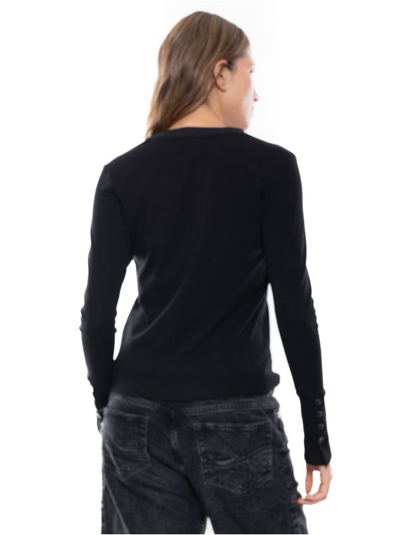 Camiseta-614304-Negro-2